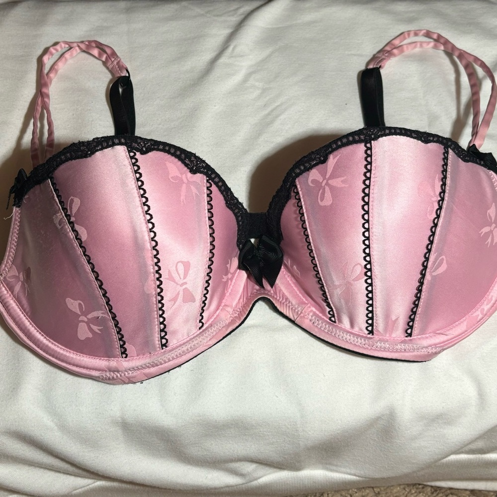 Victoria’s Secret Bra